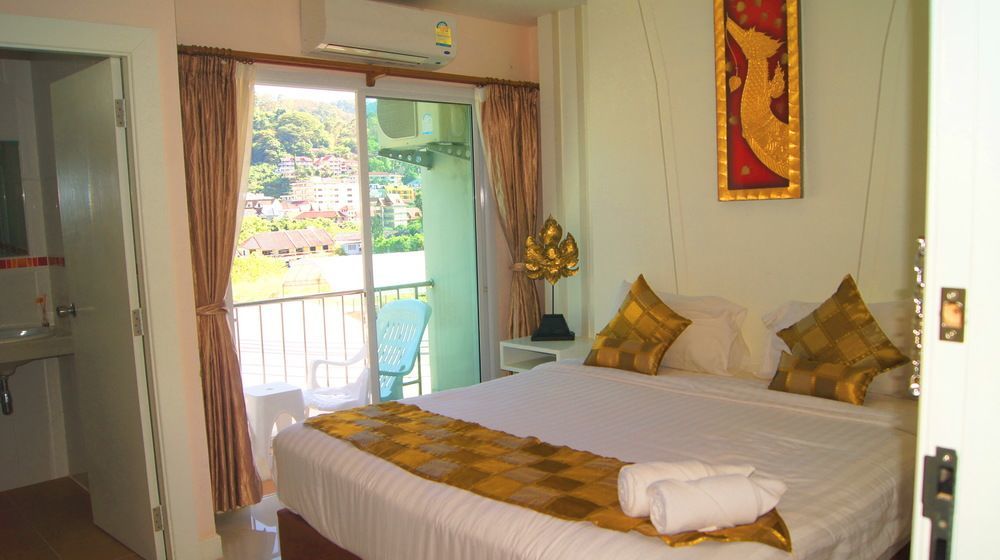J Sweet Dream Boutique Hotel Phuket Patong Esterno foto