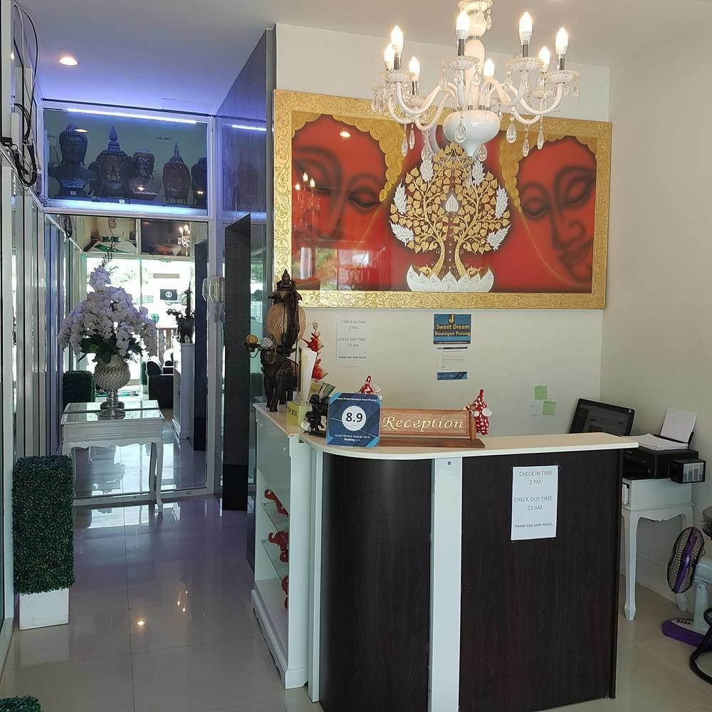 J Sweet Dream Boutique Hotel Phuket Patong Esterno foto