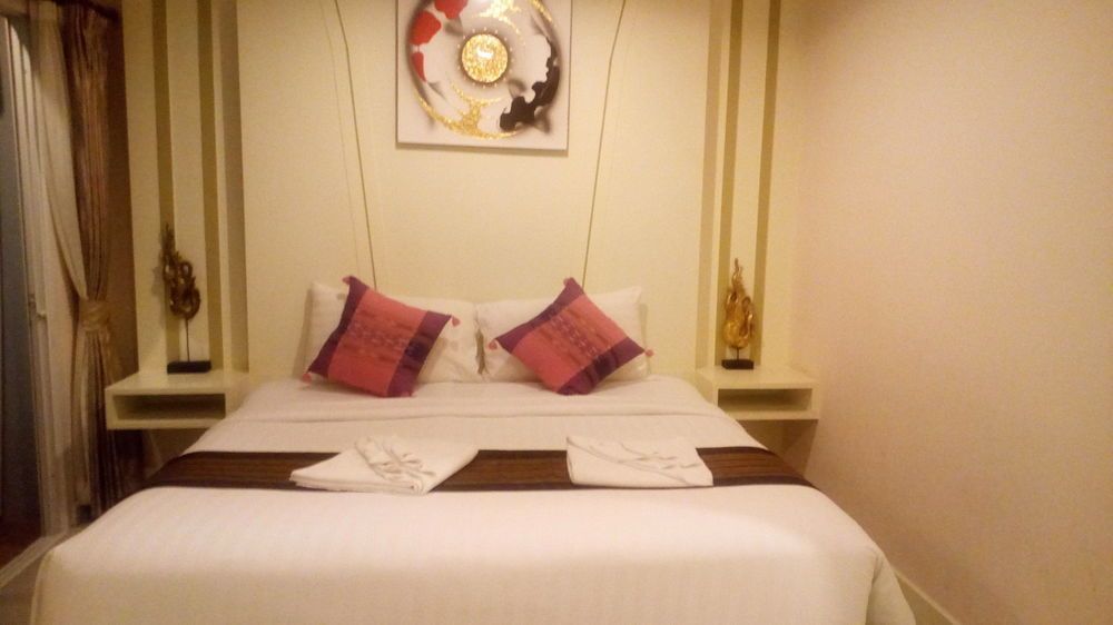 J Sweet Dream Boutique Hotel Phuket Patong Esterno foto