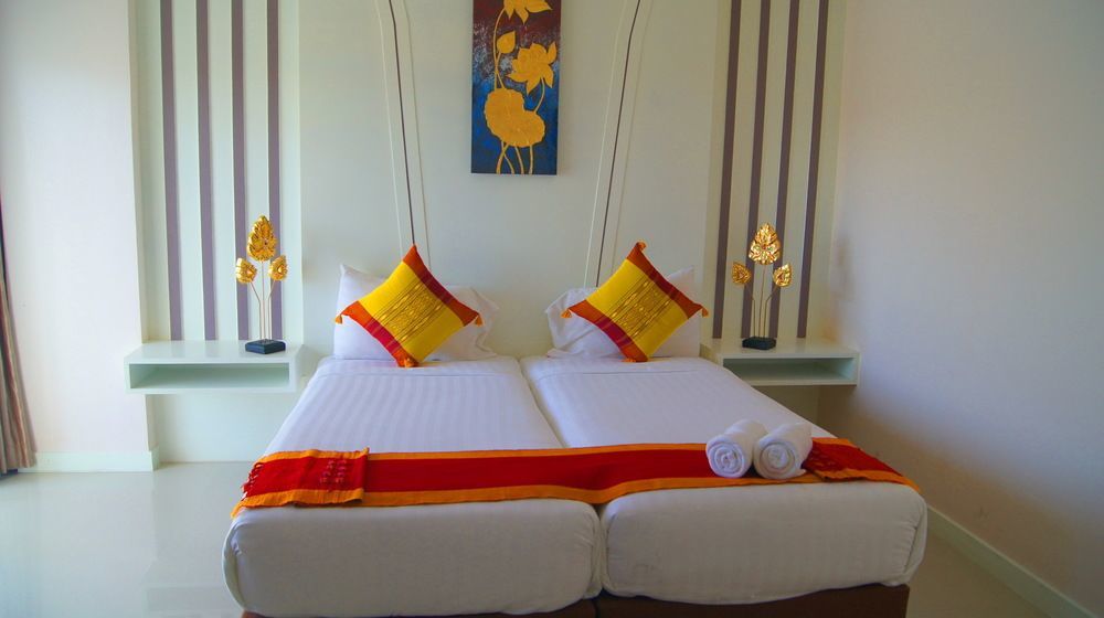 J Sweet Dream Boutique Hotel Phuket Patong Esterno foto