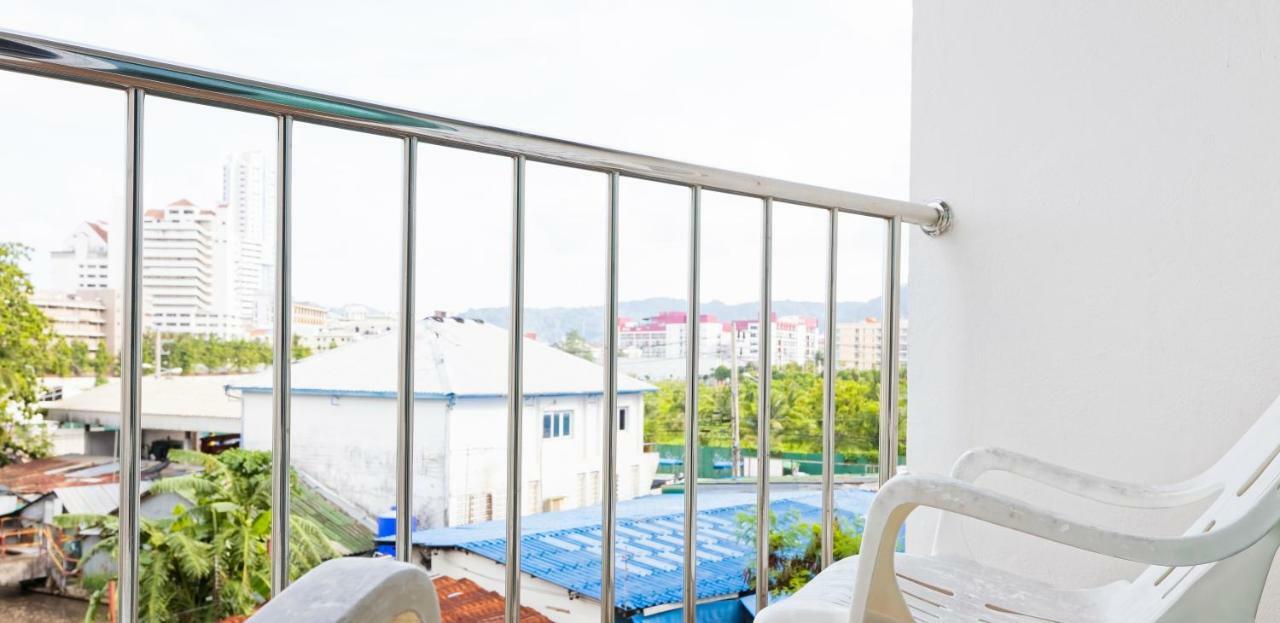 J Sweet Dream Boutique Hotel Phuket Patong Esterno foto