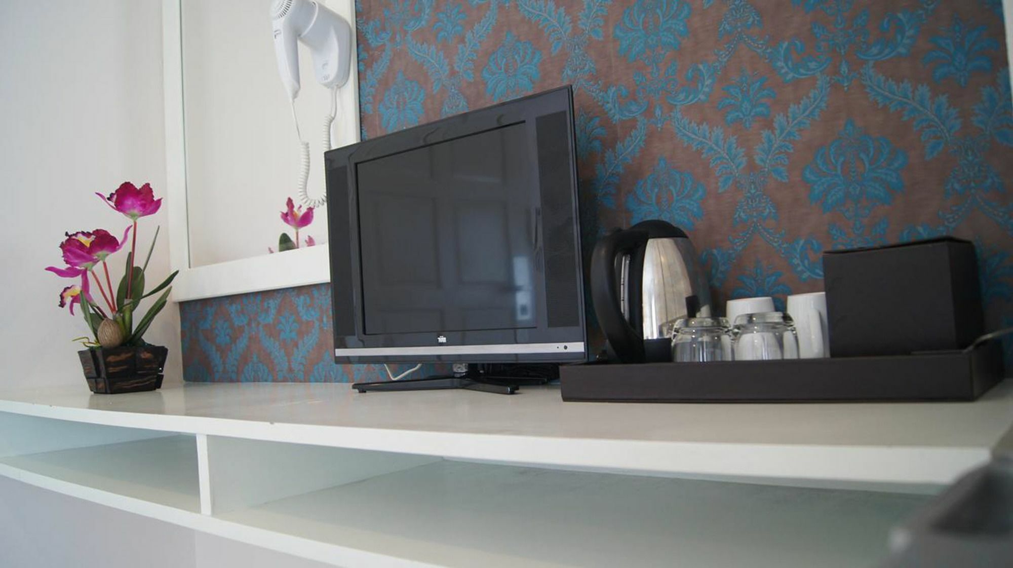 J Sweet Dream Boutique Hotel Phuket Patong Esterno foto
